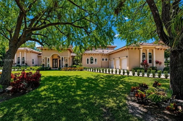 2 of 37 - 7480 Sw 100th Street, Pinecrest, FL