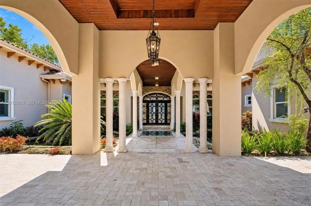 5 of 37 - 7480 Sw 100th Street, Pinecrest, FL