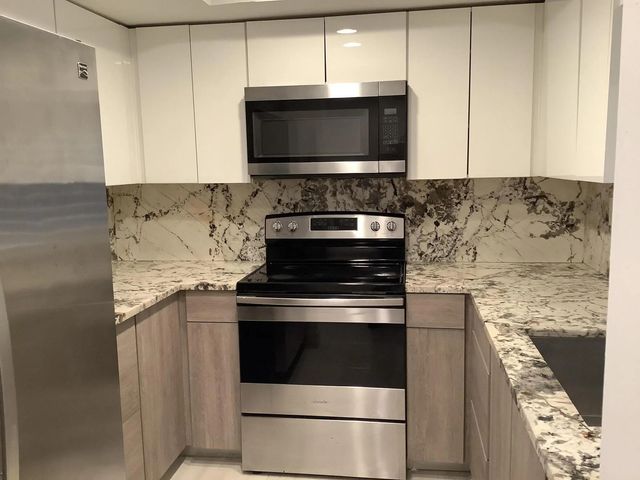 4 of 24 - 81 Deer Creek Road #101 - J, Deerfield Beach, FL