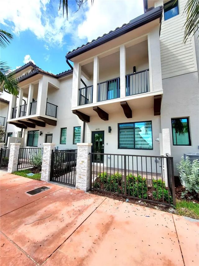 2 of 58 - 4278 Nw 82nd Avenue #4278, Doral, FL