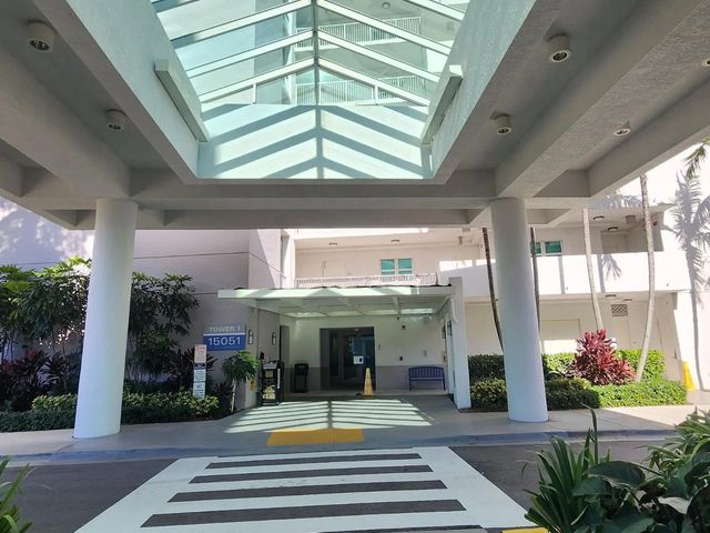 5 of 19 - 15051 Royal Oaks Lane #202, North Miami, FL
