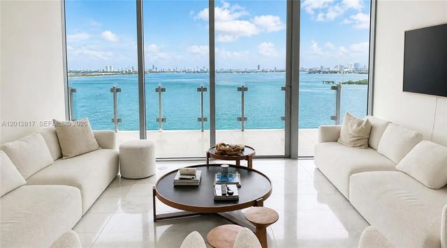 2 of 2 - 700 Ne 26th Terrace #1402, Miami, FL