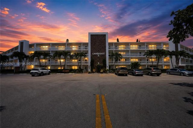 2 of 17 - 3023 Cambridge B #3023, Deerfield Beach, FL