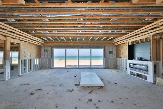 3 of 34 - 7816 Sanderling Road, Sarasota, FL