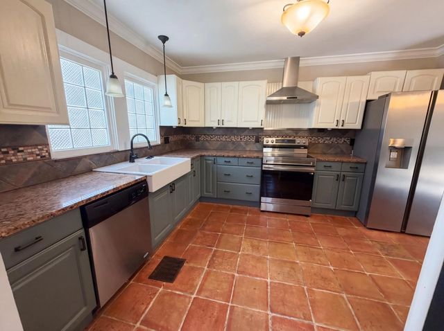 2 of 31 - 207 S Ocean Breeze, Lake Worth Beach, FL