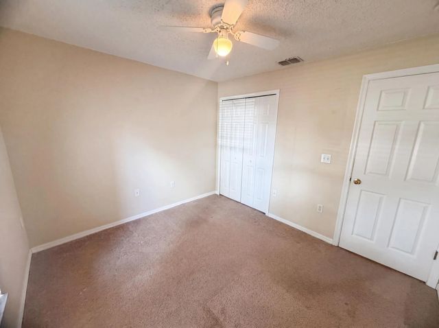 4 of 28 - 262 Sw Panther Trace, Port St. Lucie, FL