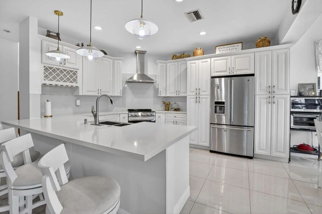 2 of 52 - 711 Heritage Way, Weston, FL