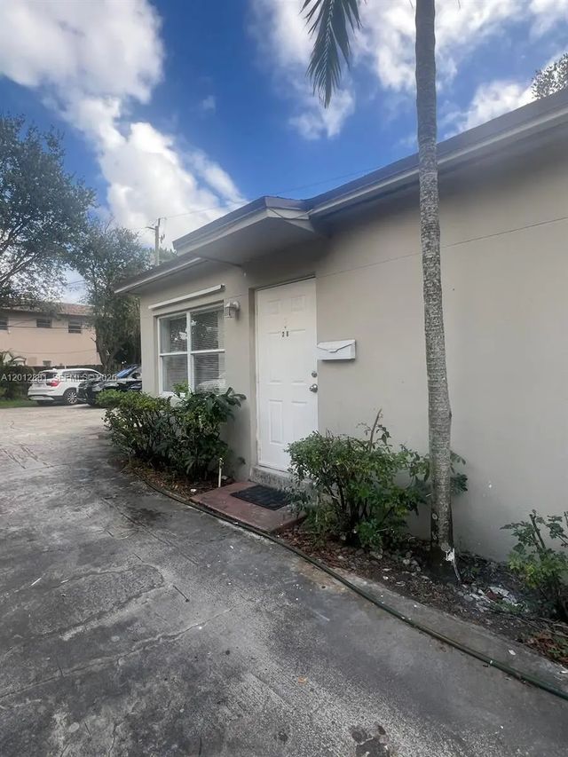 915 N 19th Avenue, Hollywood