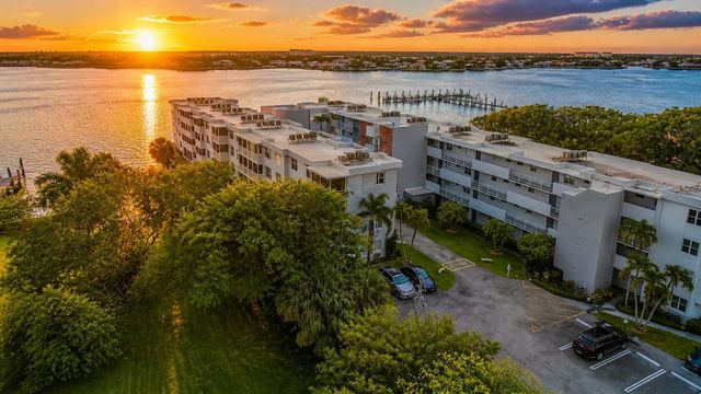 2 of 36 - 1820 New Palm Way #308, Boynton Beach, FL