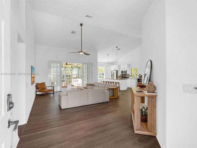 4 of 25 - 629 Spinnaker, Weston, FL