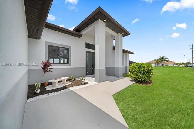 3 of 40 - 1925 Nw 15th Terrace, Cape Coral, FL
