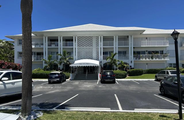 2 of 23 - 1750 S Ocean Lane #219, Fort Lauderdale, FL
