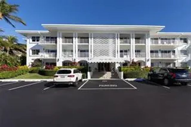 3 of 23 - 1750 S Ocean Lane #219, Fort Lauderdale, FL