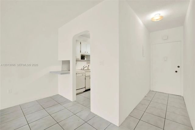 2 of 24 - 285 Ne 191st Street #2911, Miami, FL