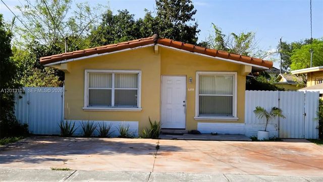 2335 Nw 55th Street, Miami