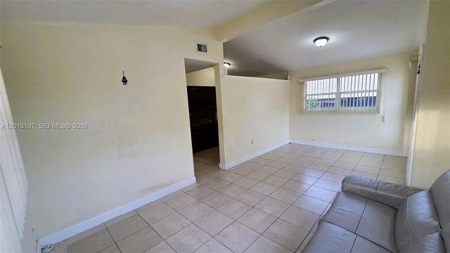 5 of 41 - 2335 Nw 55th Street, Miami, FL