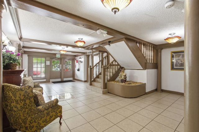 5 of 35 - 3660 Inverrary Drive #3q, Lauderhill, FL
