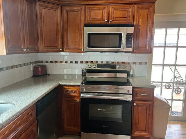 4 of 13 - 7819 Nw 40th Street, Coral Springs, FL