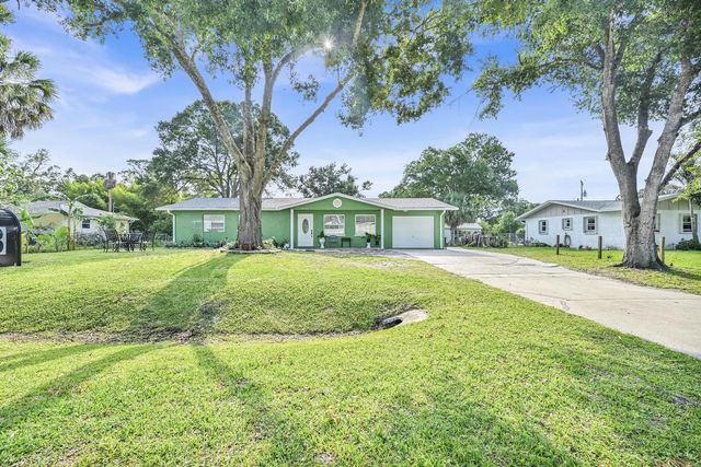 2 of 30 - 5214 Bowling Green Drive, Fort Pierce, FL