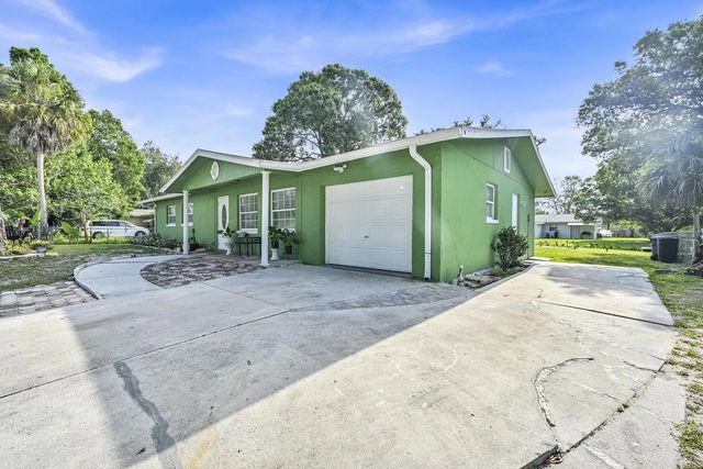 5 of 30 - 5214 Bowling Green Drive, Fort Pierce, FL