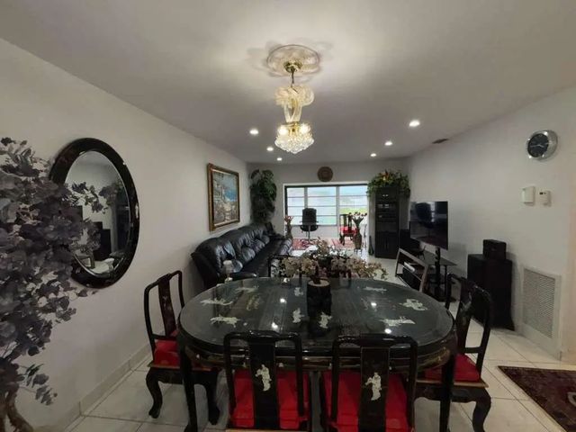 2 of 15 - 4706 Nw 36th Street #605, Lauderdale Lakes, FL