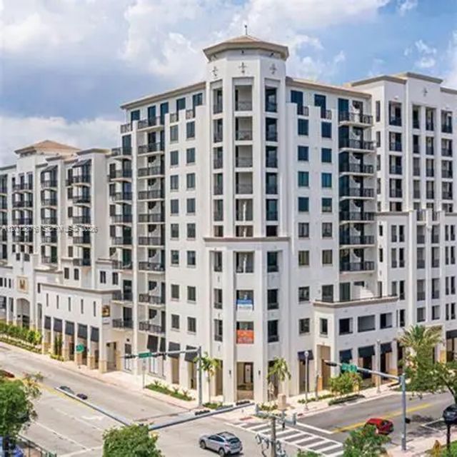 301 Altara Avenue #cu-3g-3h-3i-3j, Coral Gables