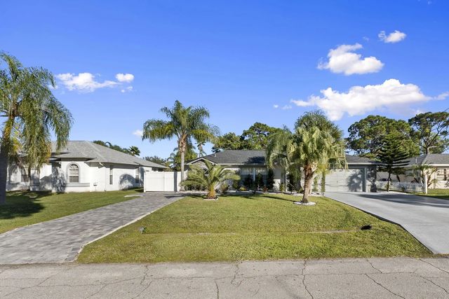 4 of 56 - 2471 Se Leithgow Street, Port St. Lucie, FL