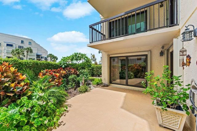 2 of 32 - 372 Golfview Road #101, North Palm Beach, FL