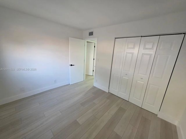 101 Ne 41st Street #f98, Oakland Park