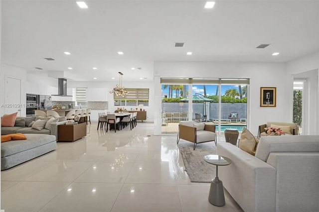 5 of 80 - 7509 Nw 99th Avenue, Doral, FL