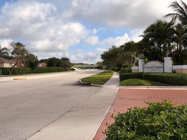 5 of 57 - 5661 Riverside Drive #203b7, Coral Springs, FL