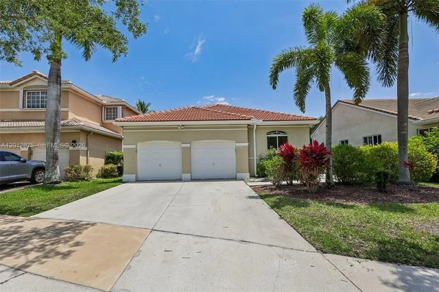 3 of 54 - 1290 Camellia Lane, Weston, FL