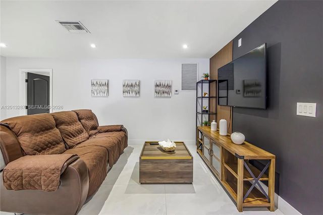5 of 72 - 15331 Turnbull Drive, Miami Lakes, FL