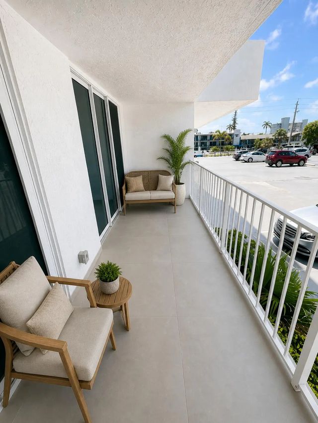 3 of 45 - 800 Se 20th Avenue #105, Deerfield Beach, FL