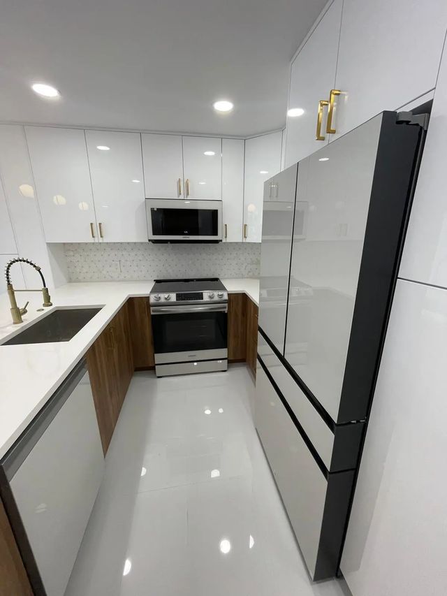 5 of 45 - 800 Se 20th Avenue #105, Deerfield Beach, FL