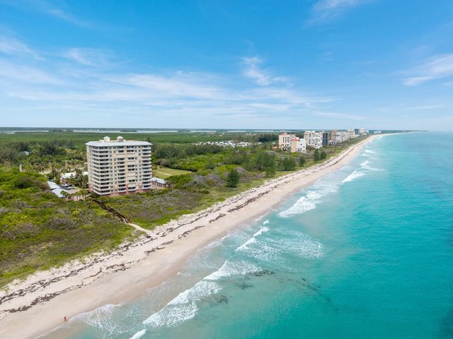 4 of 65 - 3702 N Hwy A1a #801, Hutchinson Island, FL