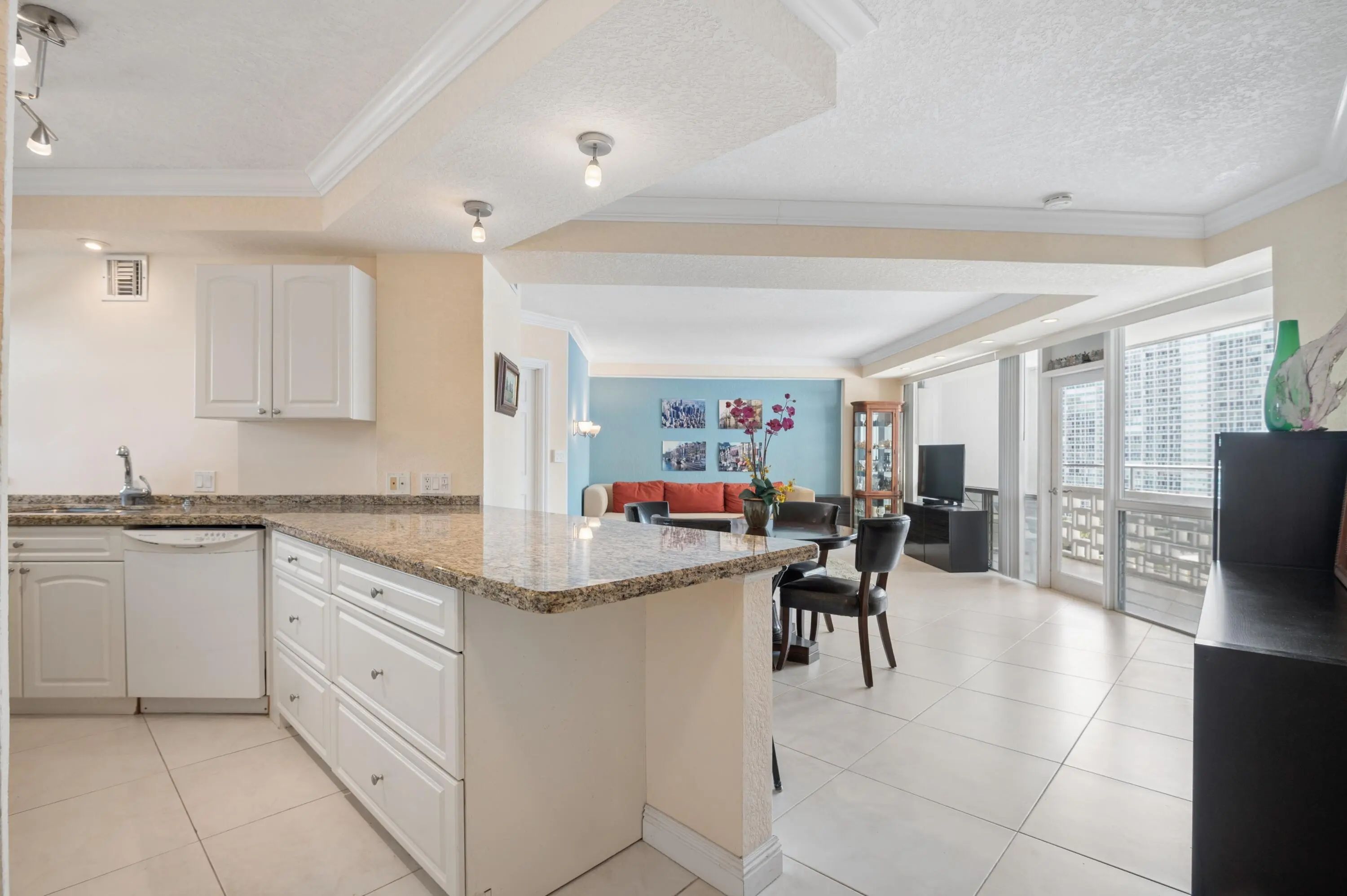1900 S Ocean Drive #1006, Fort Lauderdale