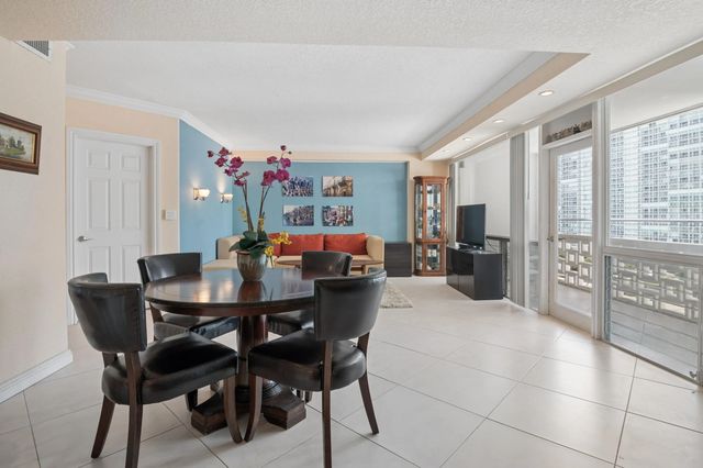 2 of 31 - 1900 S Ocean Drive #1006, Fort Lauderdale, FL