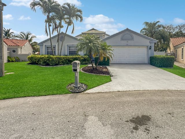 180 Nw 47th Avenue, Deerfield Beach