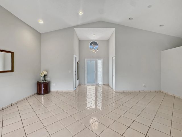4 of 39 - 180 Nw 47th Avenue, Deerfield Beach, FL