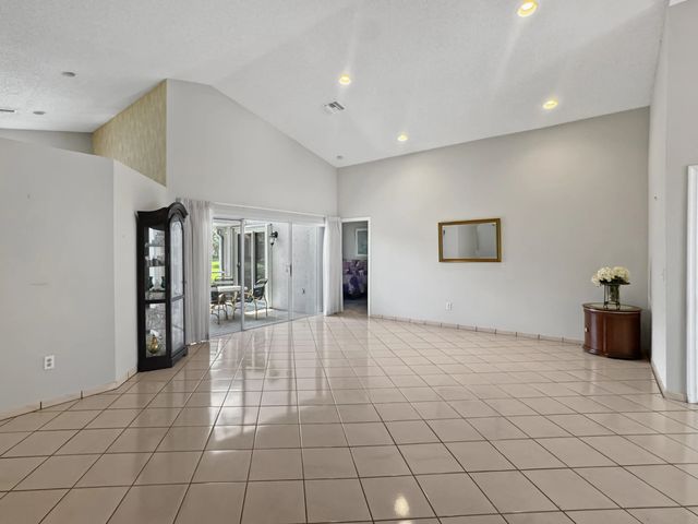 5 of 39 - 180 Nw 47th Avenue, Deerfield Beach, FL