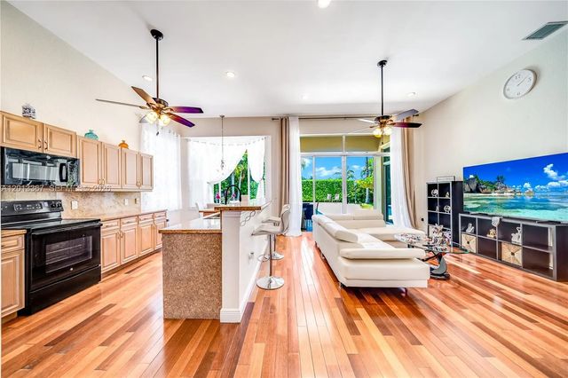 2 of 43 - 1241 S 13th Avenue, Hollywood, FL