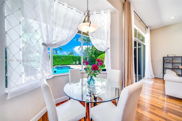 4 of 43 - 1241 S 13th Avenue, Hollywood, FL