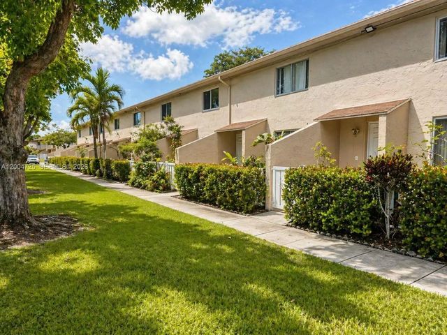 2 of 14 - 1531 Nw 80th Avenue #i, Margate, FL