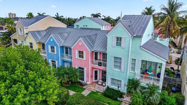 5 of 35 - 2860 Marina Circle, Lighthouse Point, FL