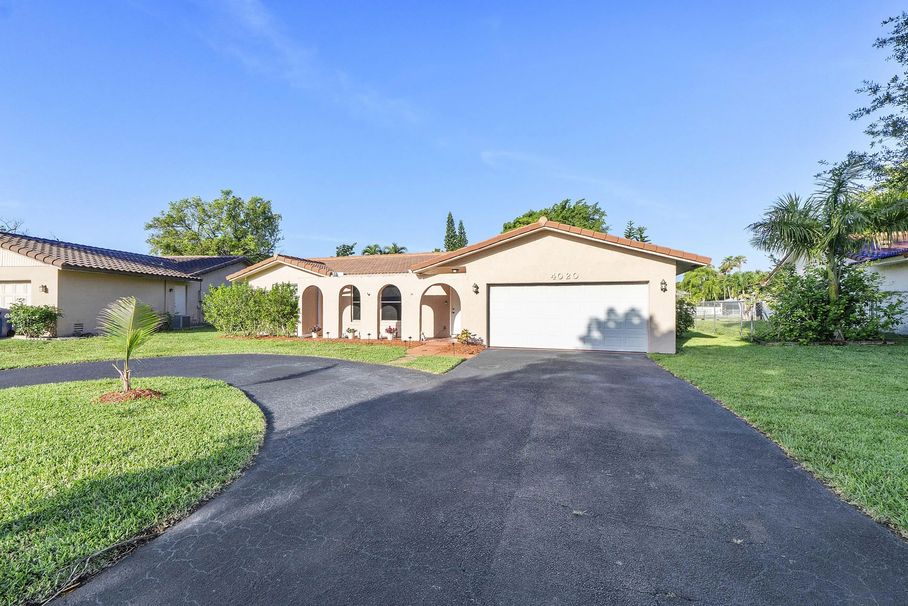 4020 Nw 113th Avenue, Coral Springs