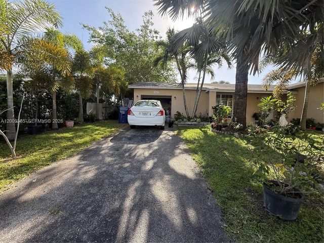 2 of 33 - 25835 Sw 131st Court, Homestead, FL