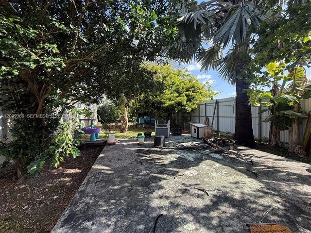 4 of 33 - 25835 Sw 131st Court, Homestead, FL