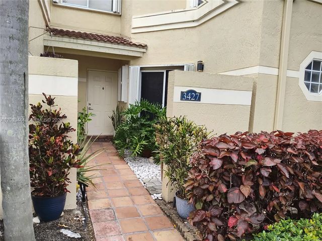 5 of 26 - 3427 Deer Creek Palladian Circle, Deerfield Beach, FL