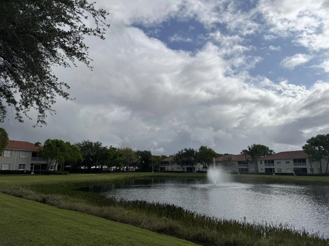3 of 8 - 2140 Wingate Bend, Wellington, FL